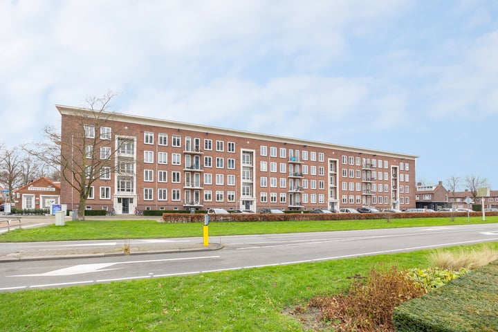 Graaf Hendrik III laan 135B in Breda photo