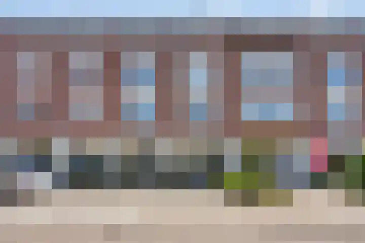 Graaf Reinaldstraat 15 Roermond thumbnail 39