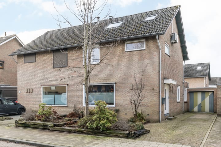 Graetheidelaan 14 en Urmond foto