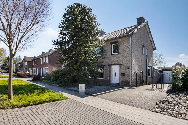 Graetheidelaan 70 in Urmond photo