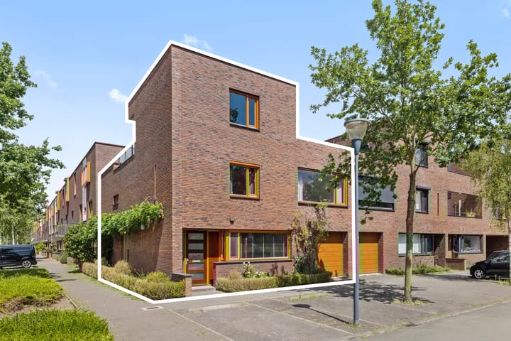 Grasplein 1 in Eindhoven Foto