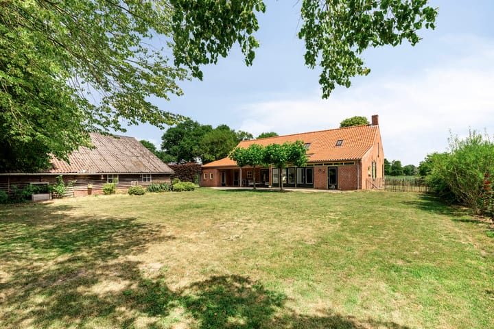 Grazenseweg 1a dans Strijbeek photo