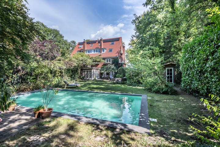 Grenslaan 8 en Aerdenhout foto