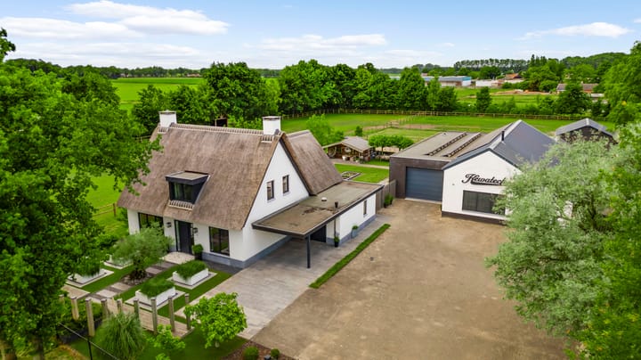 Grensweg 4 in Valkenswaard Foto