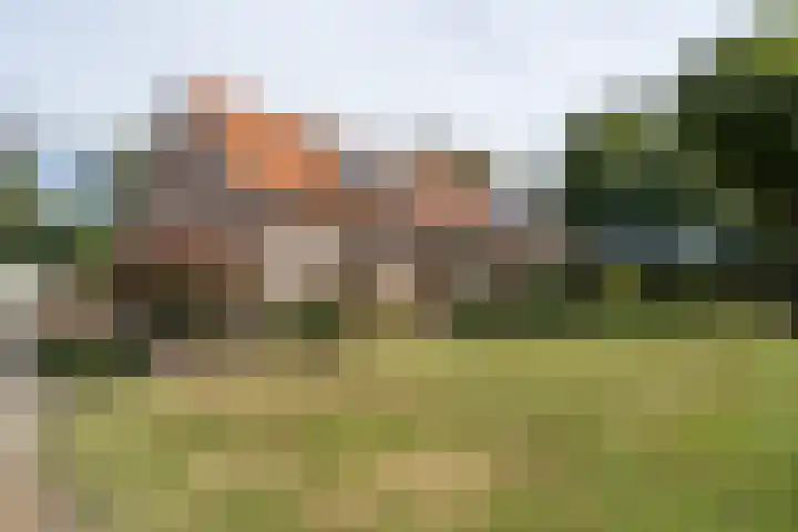 Grensweg 9 en Stramproy