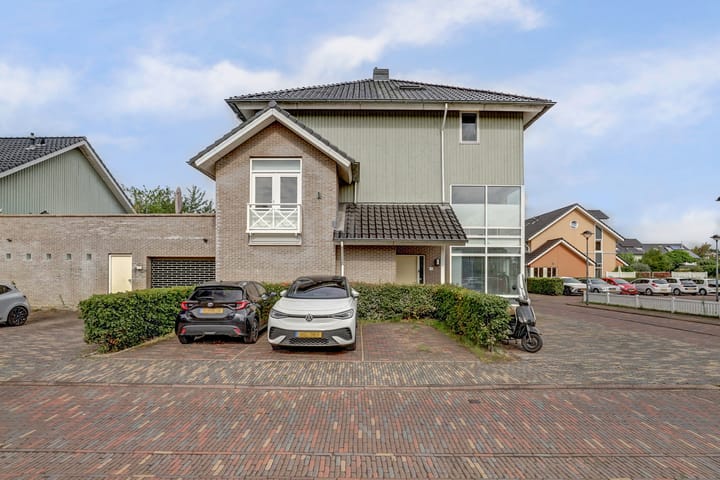 Greta Garboborg 15 in Schiedam Foto