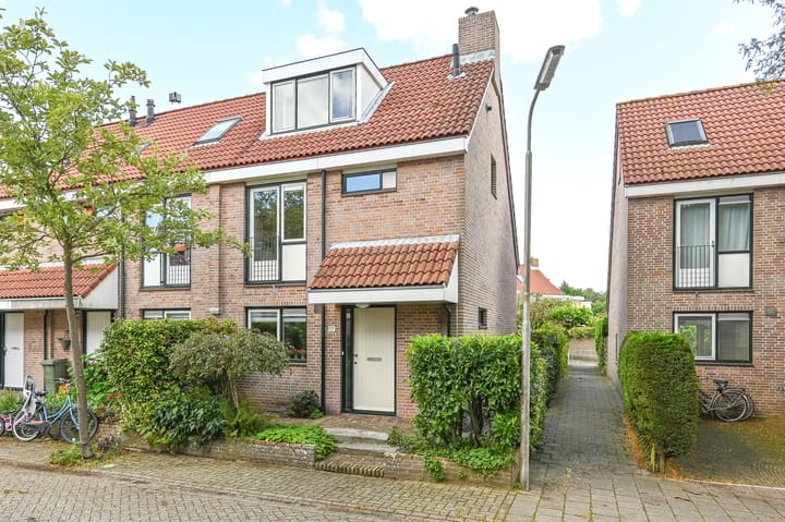 Grevelingen 17 in Heemstede photo