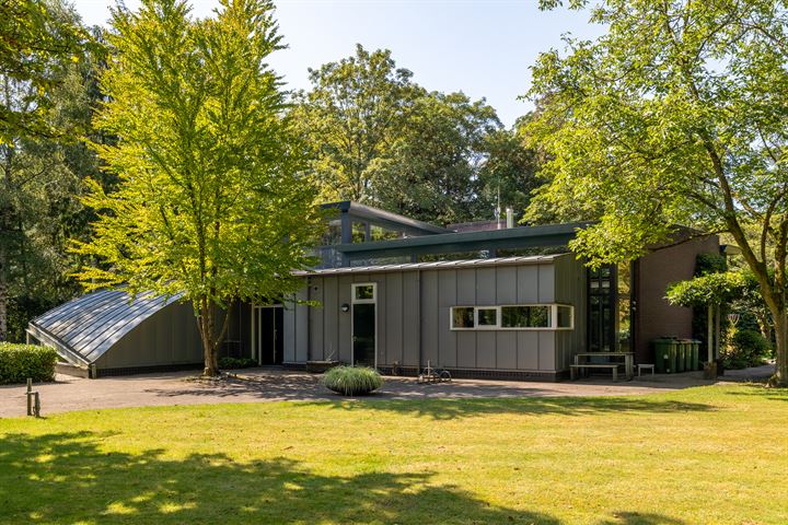 Grieglaan 24A in Breda Foto