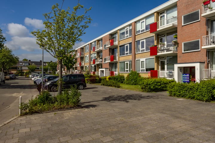 Groen van Prinstererlaan 30 in Groningen Foto