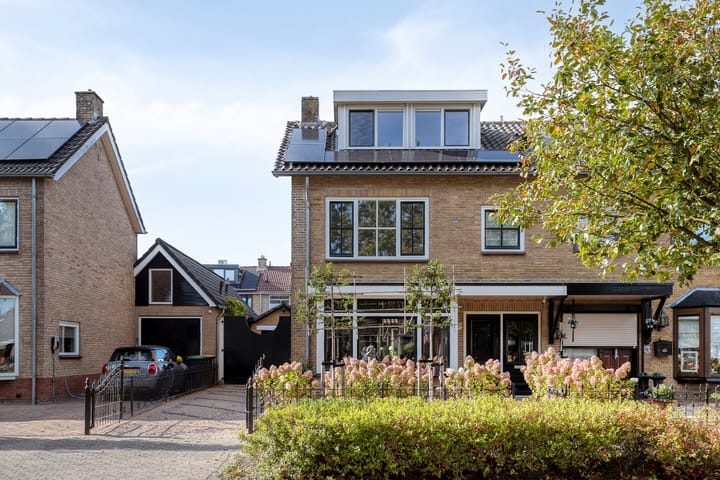 Photo of property Groen van Prinsterersingel 43, Bunschoten-Spakenburg