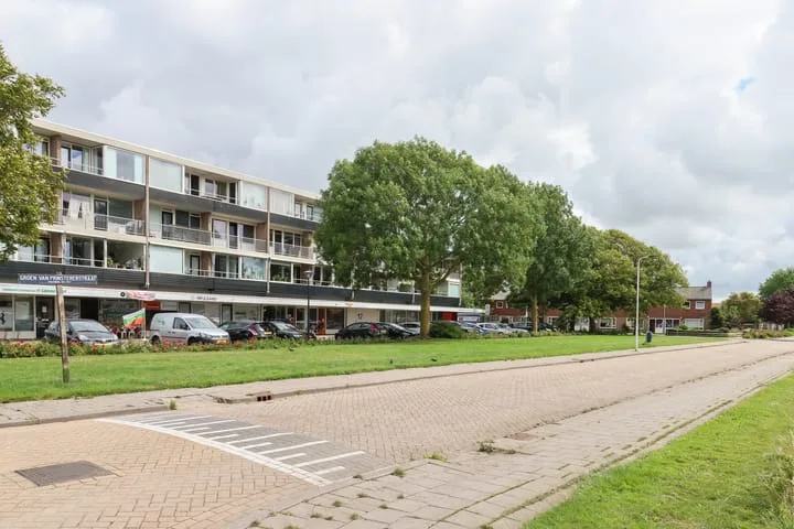 Groen van Prinstererstraat 49 Harlingen foto 2