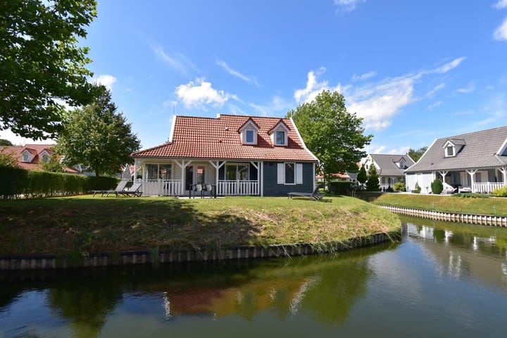 Photo of property Groeneweg 1-0112, Bruinisse