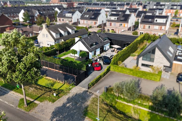 Groeneweg 11 in Bergschenhoek photo