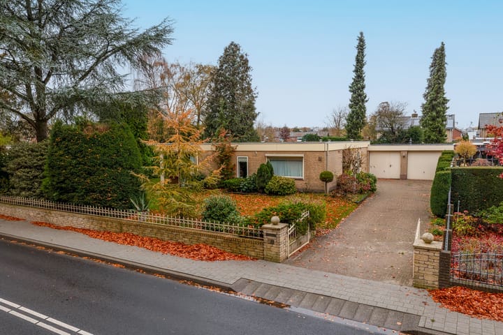 Groenewoudlaan 82 in Waalwijk photo