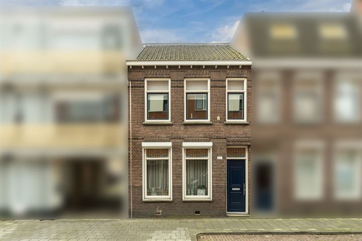 Groeseindstraat 102a en Tilburg foto