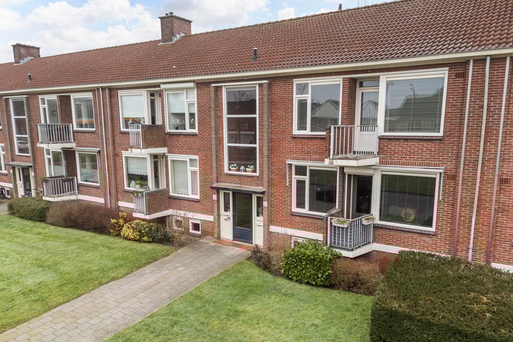 Gronausestraat 1107 en Enschede foto