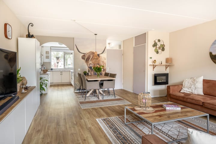 Gropiuslijn 24 in Zoetermeer