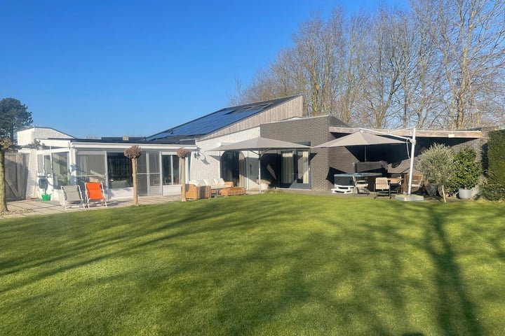 Grote Christoffelstraat 33 in Retranchement Foto