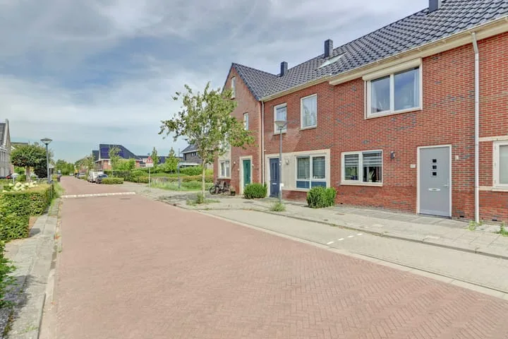 Grote Waard 40 Zwaag thumbnail 4