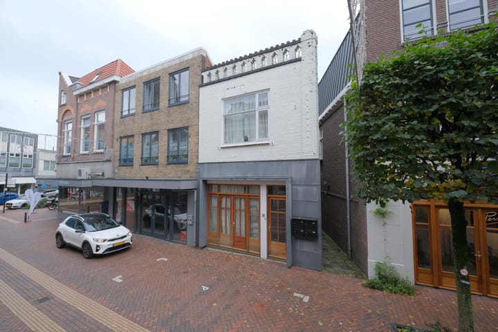 Grotestraat 4 in Almelo