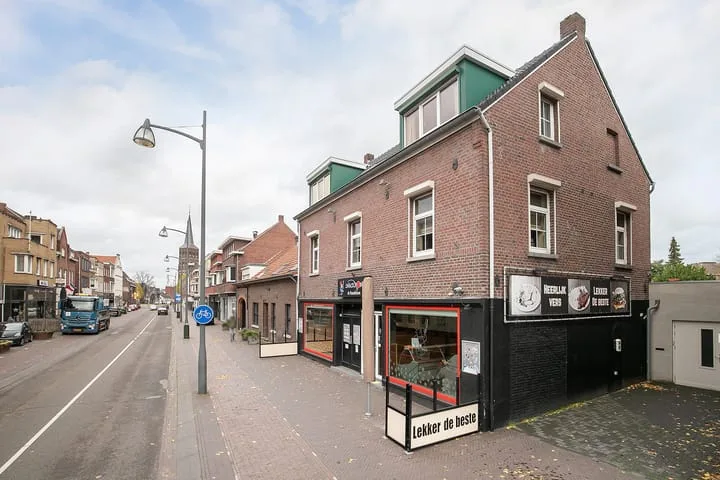 Grotestraat 73 in Tegelen