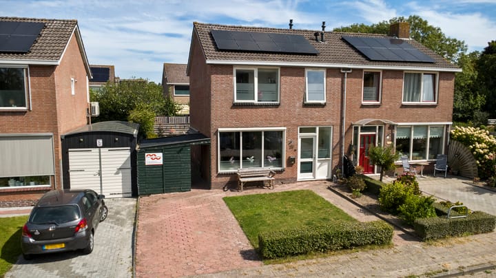 Grovestinsstraat 29 in Koudum photo