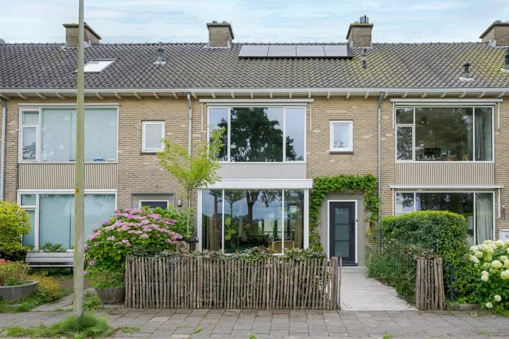 Gustav Mahlerlaan 24 Voorschoten foto 2