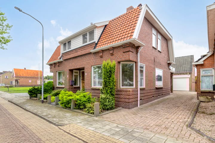 Photo of property H.J. Kniggekade 112, Stadskanaal