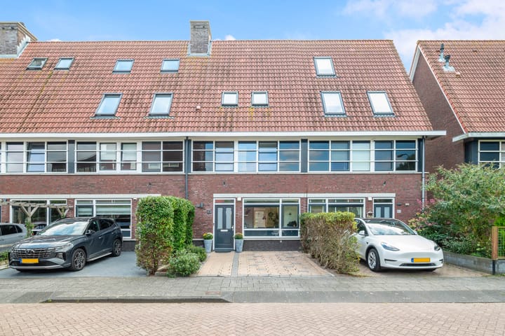 H. Reptonstraat 82 in Velserbroek Foto
