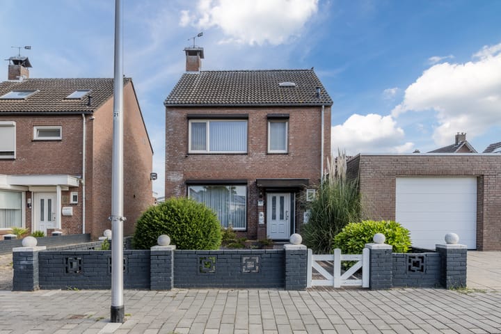 Haaglaan 20A in Helmond Foto