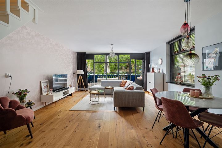 Haagseveer 106 in Rotterdam Foto