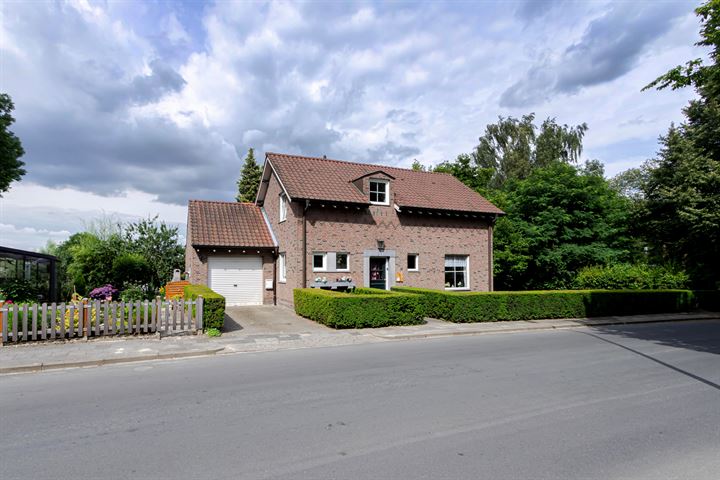 Haanraderstraat 12 en Kerkrade foto