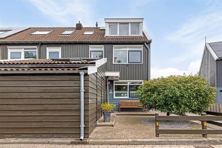 Hage Weer 31 in Broek in Waterland foto