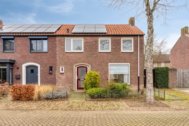 Hagelkruisweg 18 en Aarle-Rixtel foto