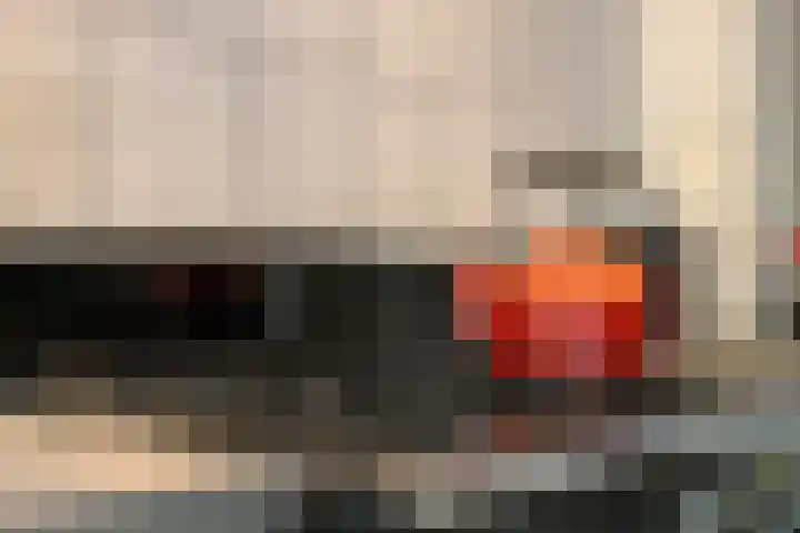 Hal 29 Esch thumbnail 30