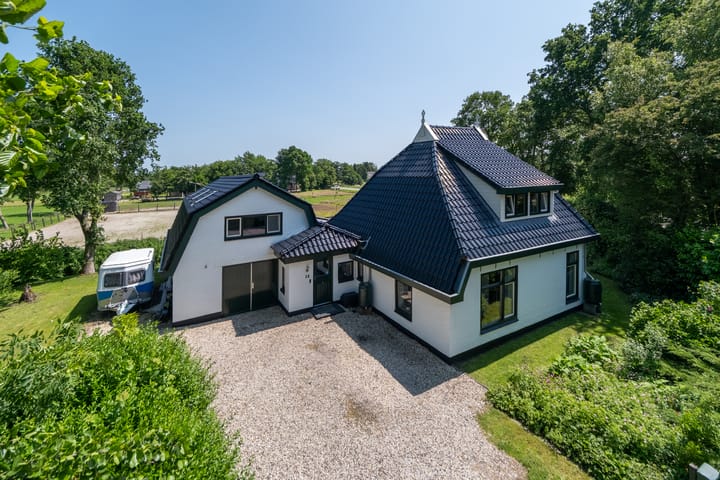 Halbe Wiersemaweg 12 in Niebert photo