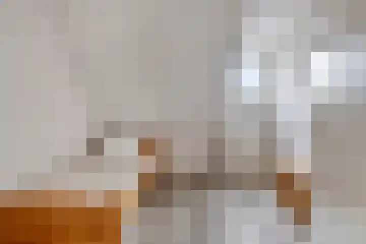 Halvenne 24 Leende thumbnail 12