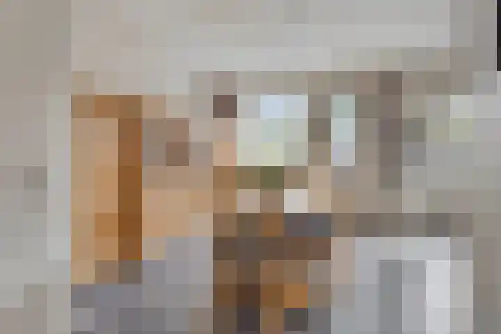 Halvenne 24 Leende thumbnail 6