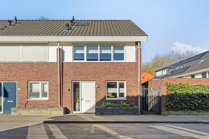 Hamsterstraat 4 in Helmond Foto