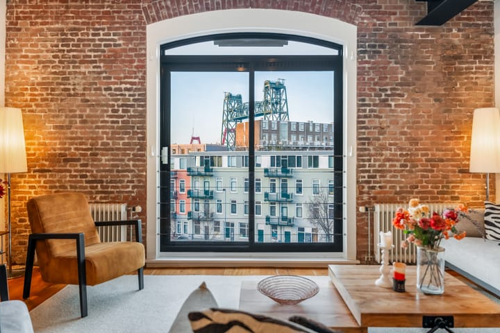 Handelsplein 35 in Rotterdam photo