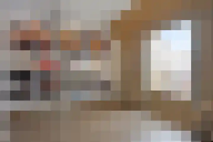 Hannah Höchpad 17 Rotterdam thumbnail 22
