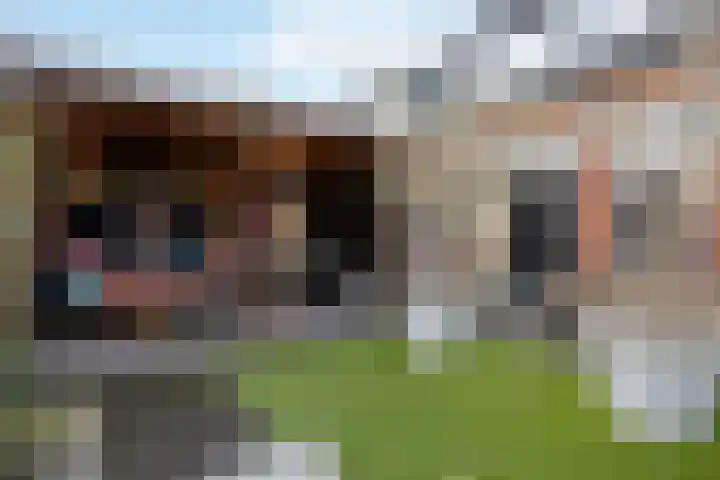 Hannah Höchpad 17 Rotterdam thumbnail 4