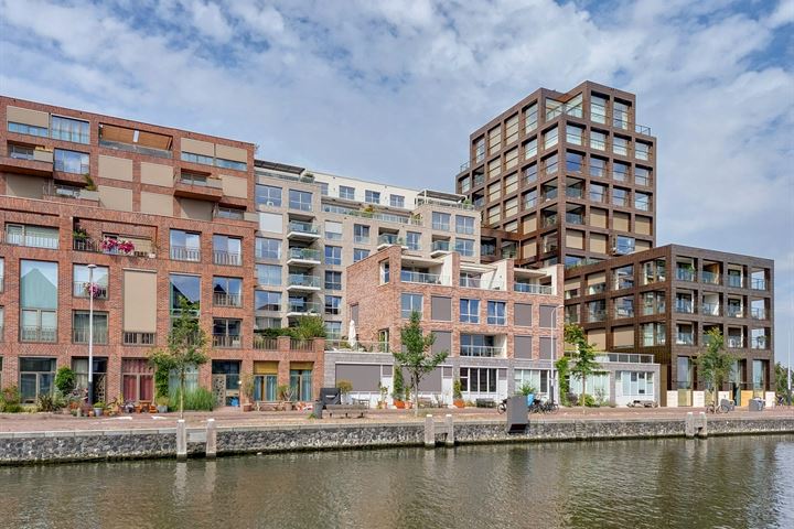 Haparandadam 2E-17 in Amsterdam photo