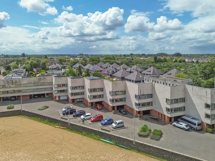 Harderwijkerzand 18 in Huizen Foto