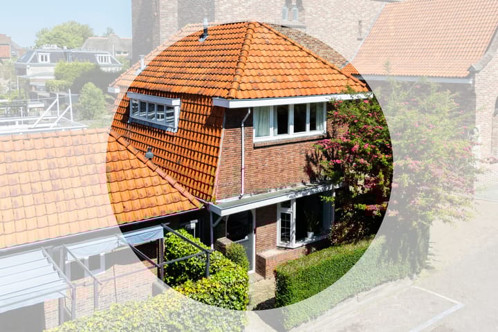 Harlingerstraat 28 in Leeuwarden Foto