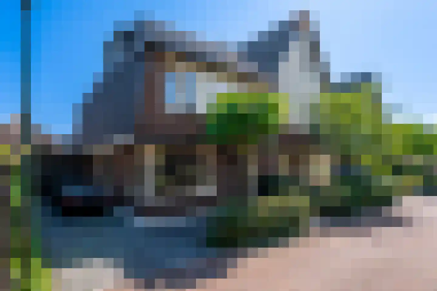 Harmsen van der Beeklaan 8 in Blaricum