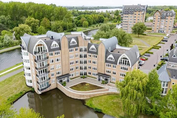 Harry Mulischstraat 24 Voorschoten thumbnail 5