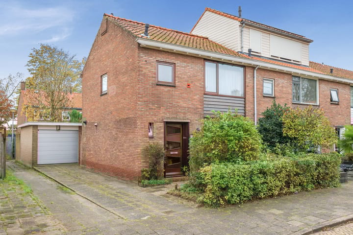 Hasebroekstraat 26 in Heemskerk Foto