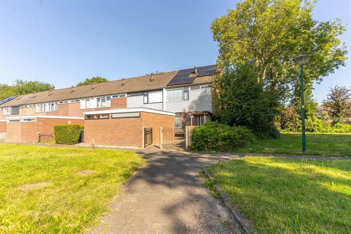 Photo of property Haydnplantsoen 17, Bunschoten-Spakenburg