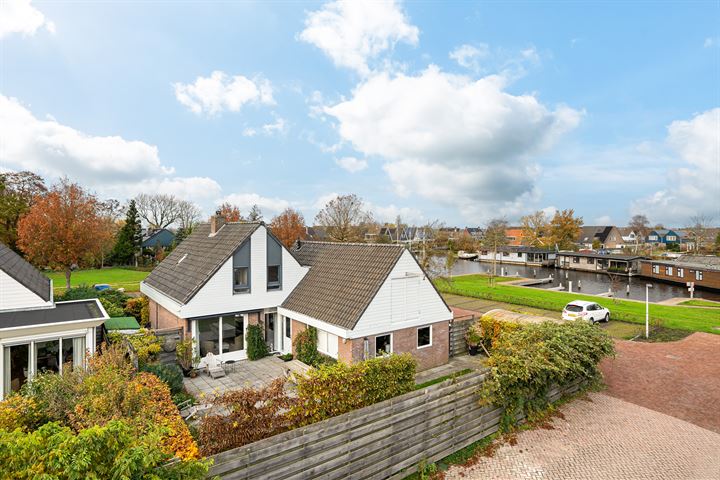 Heechein 70 in Akkrum Foto